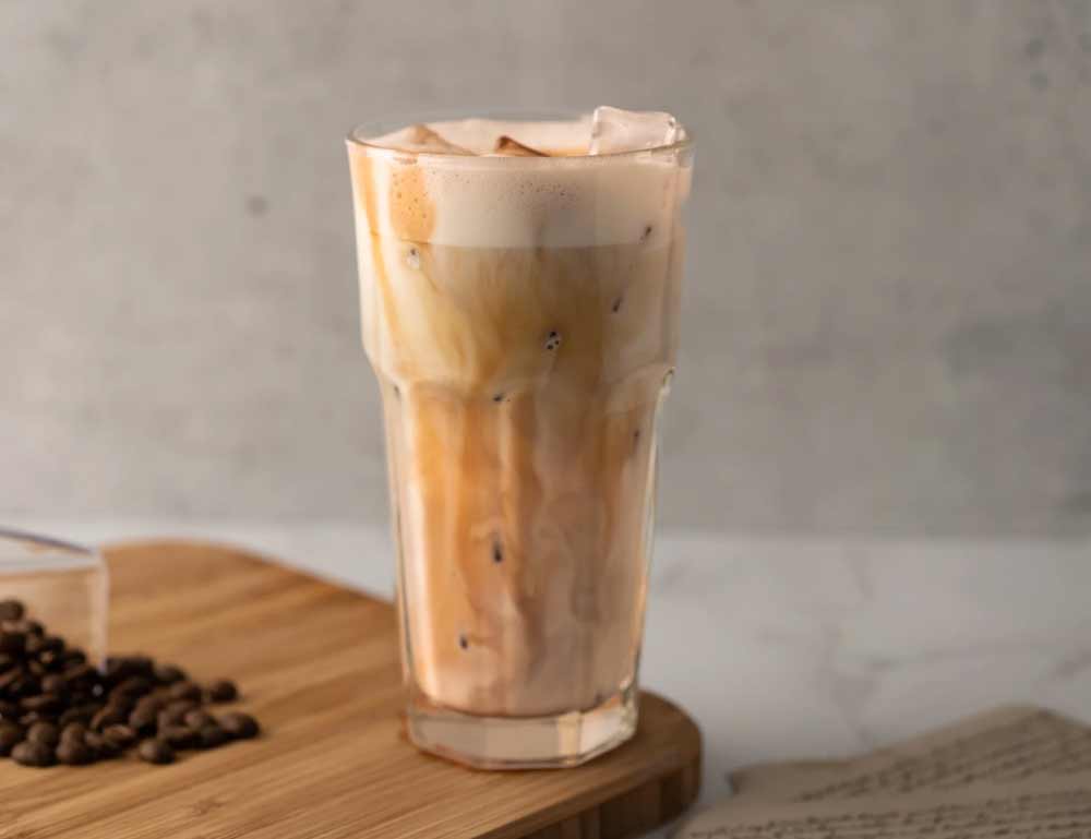 طرز تهیه آیس کافی با کاپوچینو : یک قهوه خنک و دلچسب